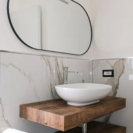 Aura Apartment